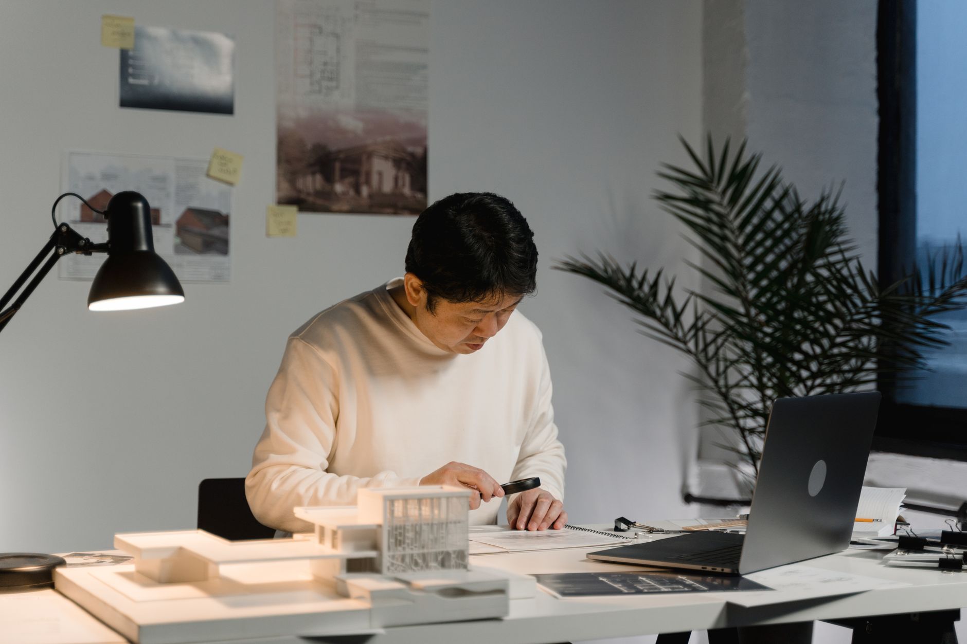 Att jämföra flera utkast sida vid sida hjälper till att se utvecklingen i ett designprojekt.